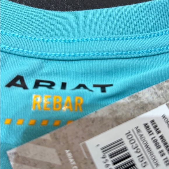 Ariat Rebar Workman Graphic back, pocket,moisture wick,stain release,breathable - Picture 7 of 10